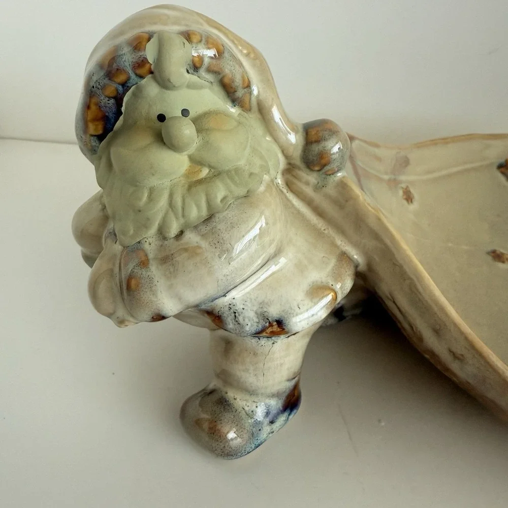 Santa Claus Pulling Bag Pottery Dish Stars 10
